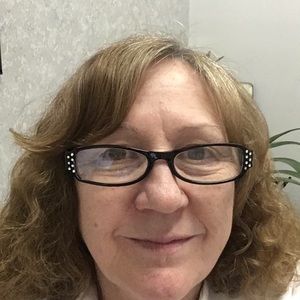 Meet your Posher, Pamela